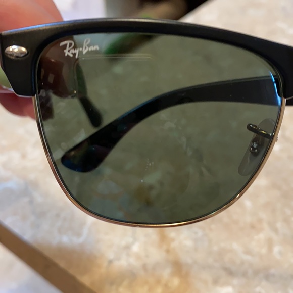Ray-ban Sunglasses - Picture 5 of 5